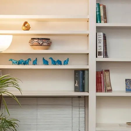 Holiday home Alloggio Via Del Governo Vecchio 34 *