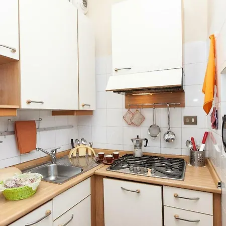 Holiday home Alloggio Via Del Governo Vecchio 34