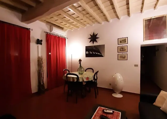 Ferienhaus Alloggio Via Del Governo Vecchio 34 *